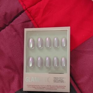 Glamnetic Iridescent Press-On Nails